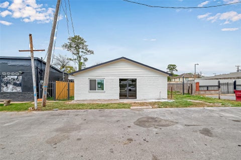 Photo of 6507 Laura Koppe Road, Houston, TX 77016 (MLS # 31104936)