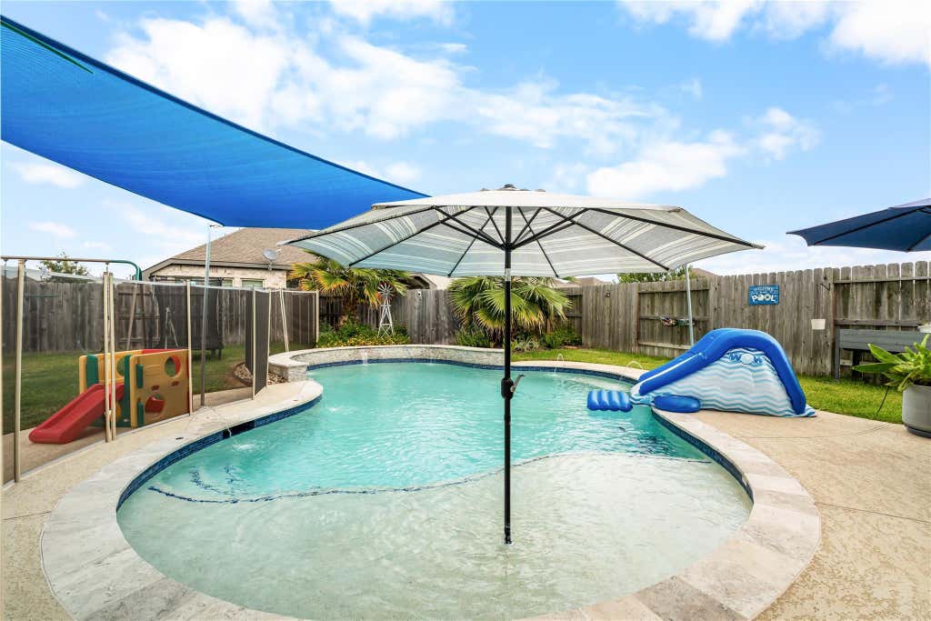 Photo of 8910 Beacon Mill Drive, Cypress, TX 77433 (MLS # 5438459)