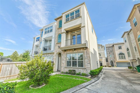 Photo of 11115 Olympia Drive, Houston, TX 77042 (MLS # 81133289)