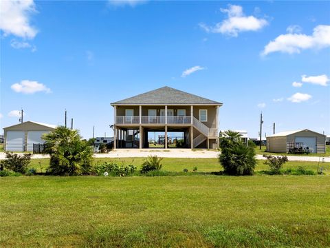 Photo of 213 Porpoise Dr Drive, Palacios, TX 77465 (MLS # 55230375)
