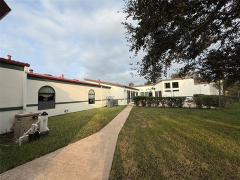 Tiny photo for 7110 W Mockingbird Lane, Pearland, TX 77584 (MLS # 50654752)