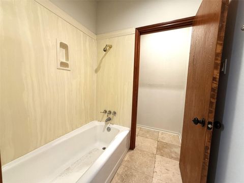 Tiny photo for 7110 W Mockingbird Lane, Pearland, TX 77584 (MLS # 50654752)