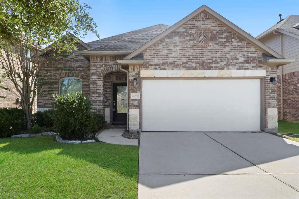 Photo of 13206 Clover Creek Point Lane, Humble, TX 77346 (MLS # 63620372)