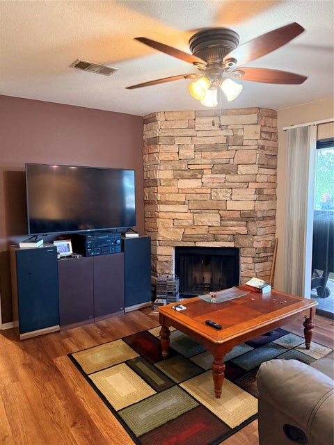 Condo For Sale - 15534 Zabolio Drive #262<br/> Harris County, Houston, TX 77598