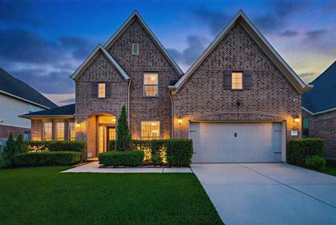 Photo of 19859 Sonterra Lane, Richmond, TX 77407 (MLS # 80315190)