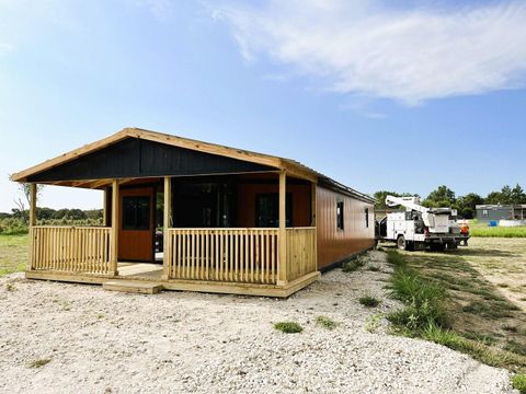 Photo of 1308 E Titus Street, Mexia, TX 76667 (MLS # 46542647) Photo of 1308 E Titus Street, Mexia, TX 76667 (MLS # 46542647)