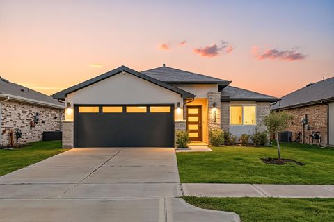 Photo of 7011 Telford Hollow Trail, Richmond, TX 77407 (MLS # 81732540)