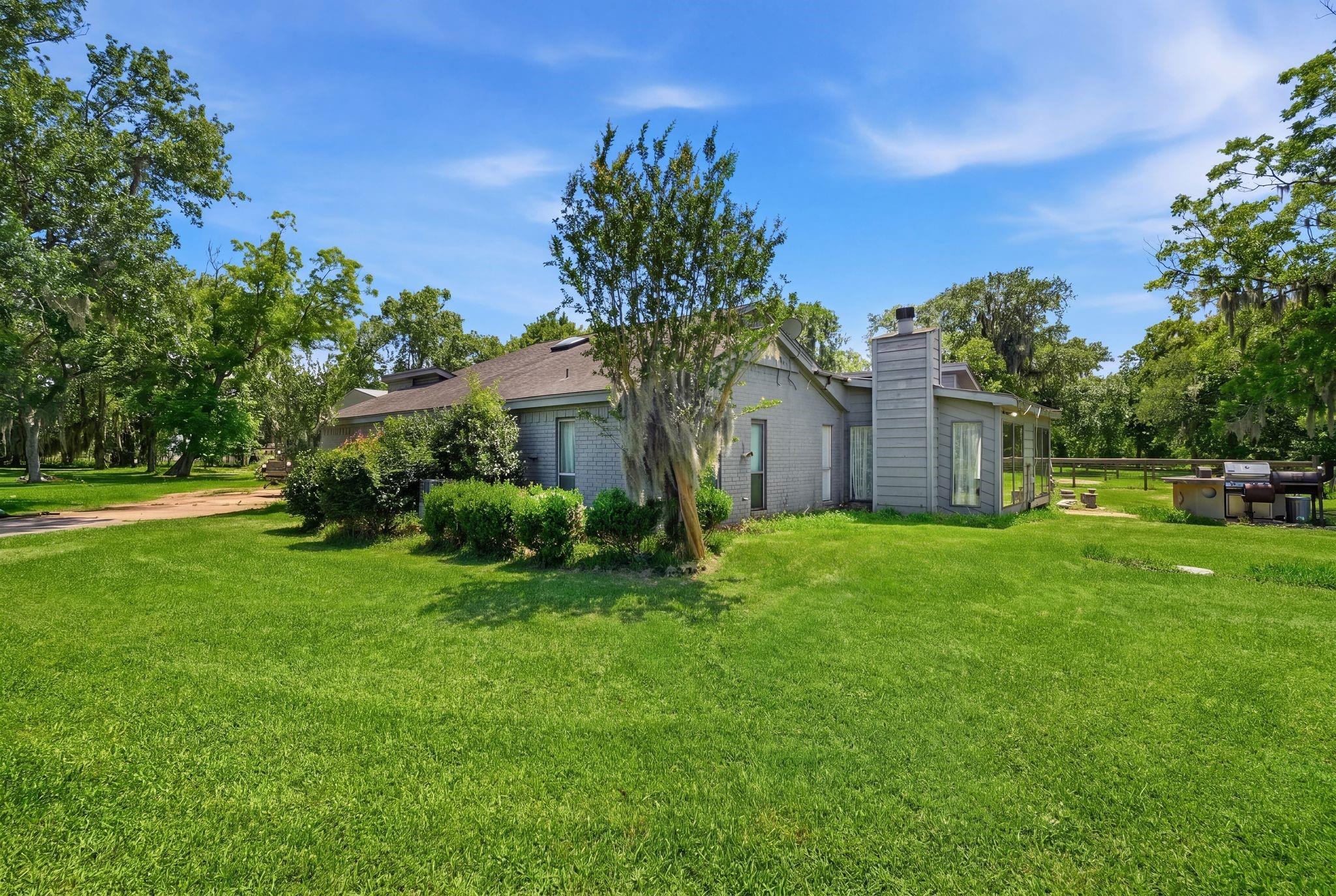 151 Tweedy Lane