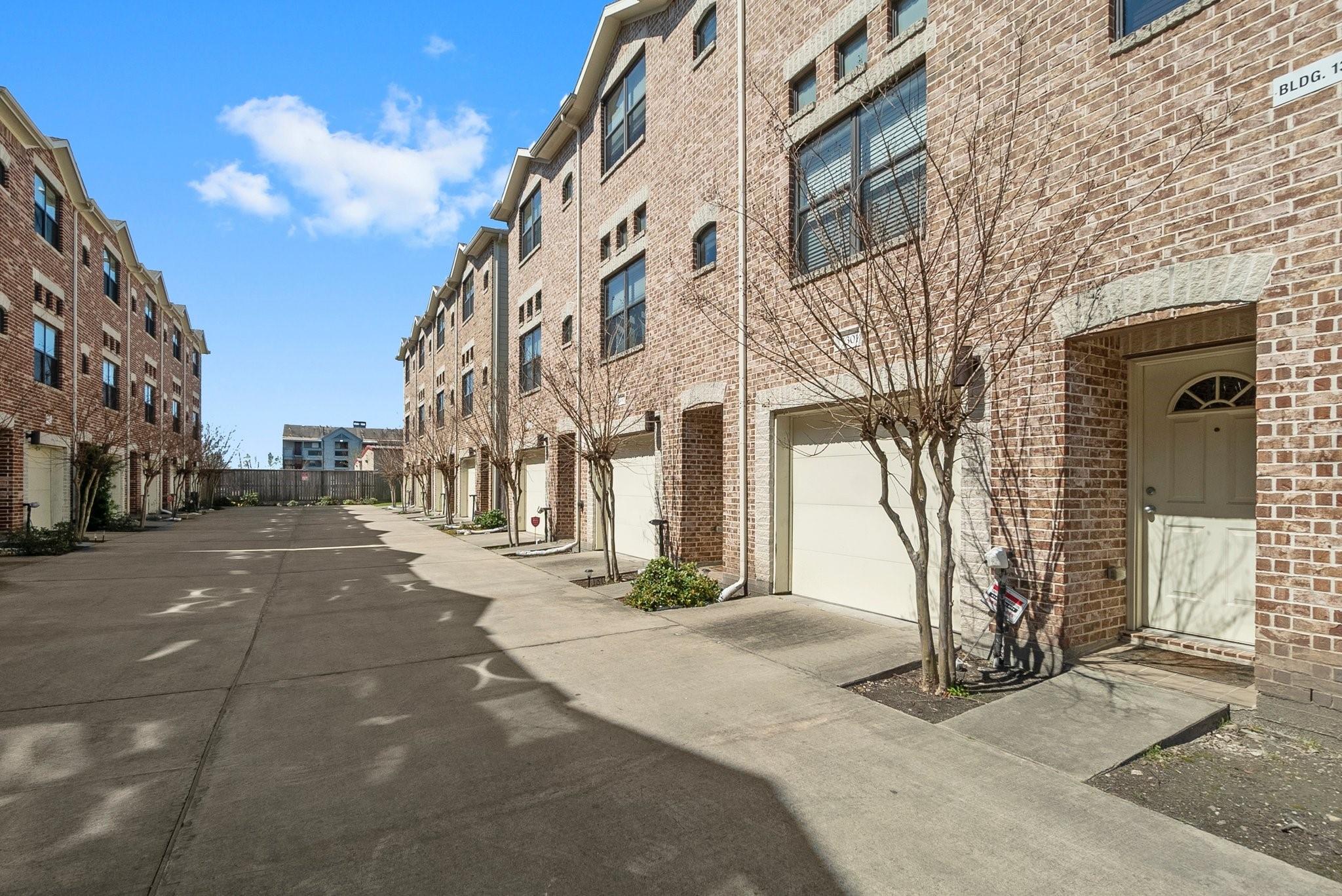 2710 Hullsmith Drive 1301
