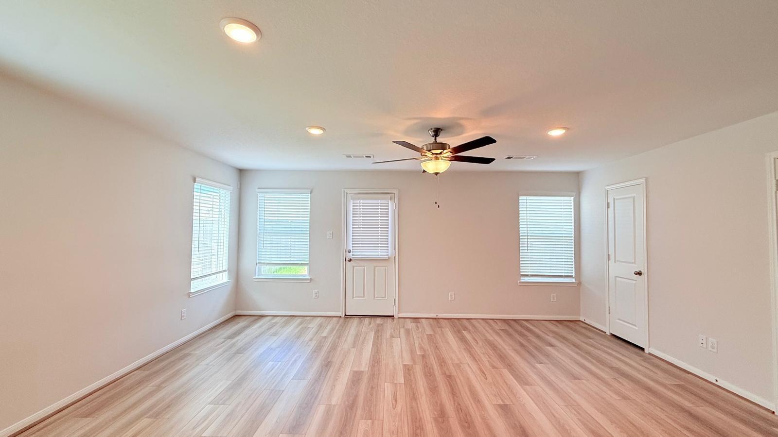 5259 Shallowhurst Lane