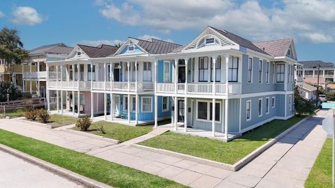 Photo of 1602 Avenue L, Galveston, TX 77550 (MLS # 56677265)