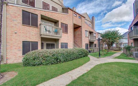 Tiny photo for 2023 Gentryside Drive #109, Houston, TX 77077 (MLS # 77457848)
