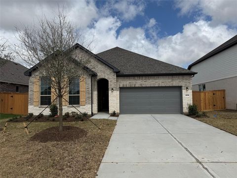 Homes For Sale - 13714 Ballast Green Drive<br/> Texas City, TX 77568