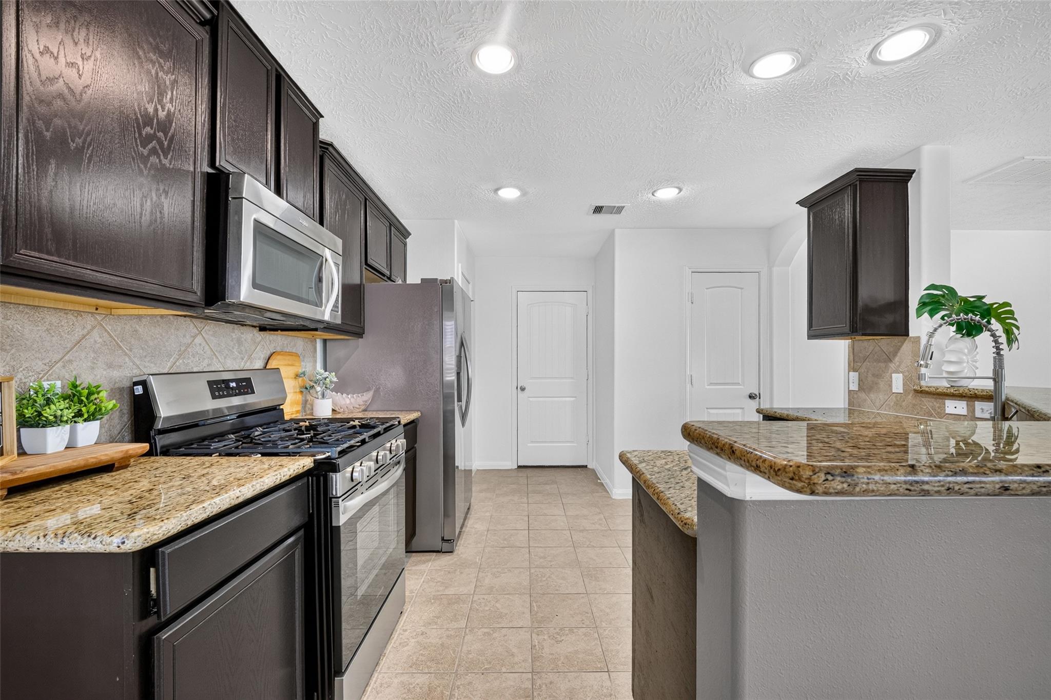 11803 Red Hummingbird Drive