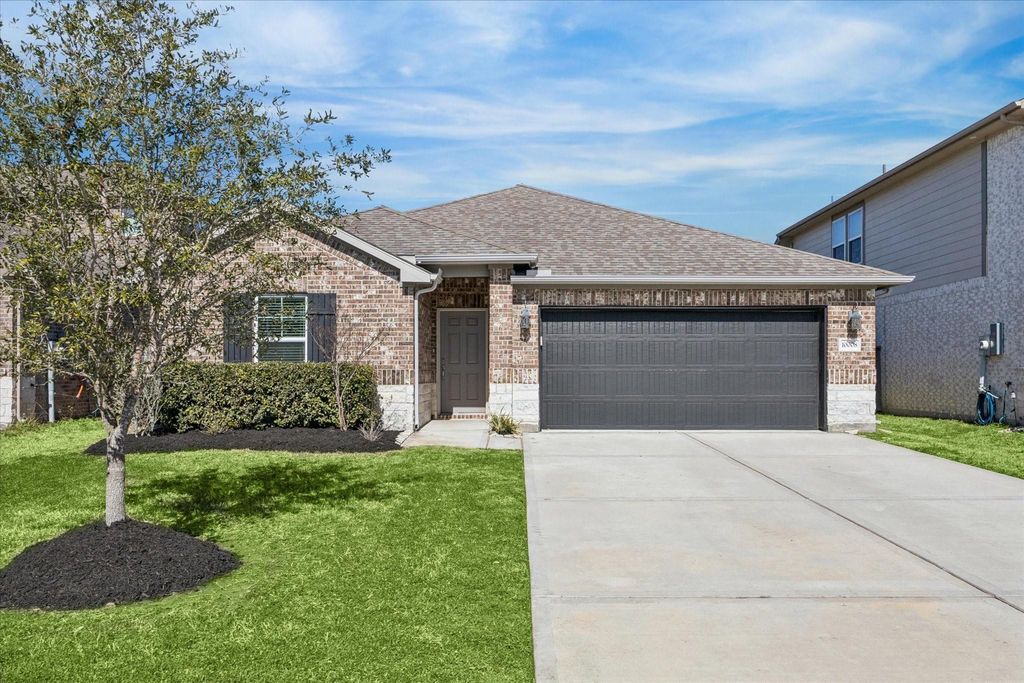 Photo of 10008 Deussen Lane, Texas City, TX 77591 (MLS # 47065561)