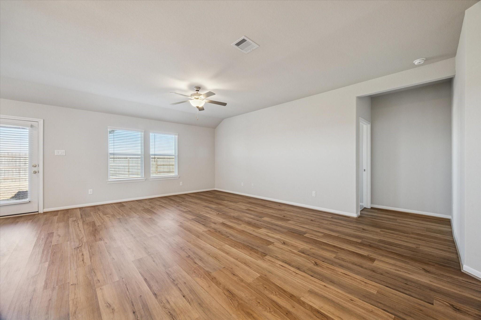 10008 Deussen Lane