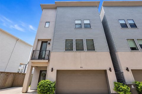 Photo of 961 Saint Augustine Street, Houston, TX 77023 (MLS # 53068595)