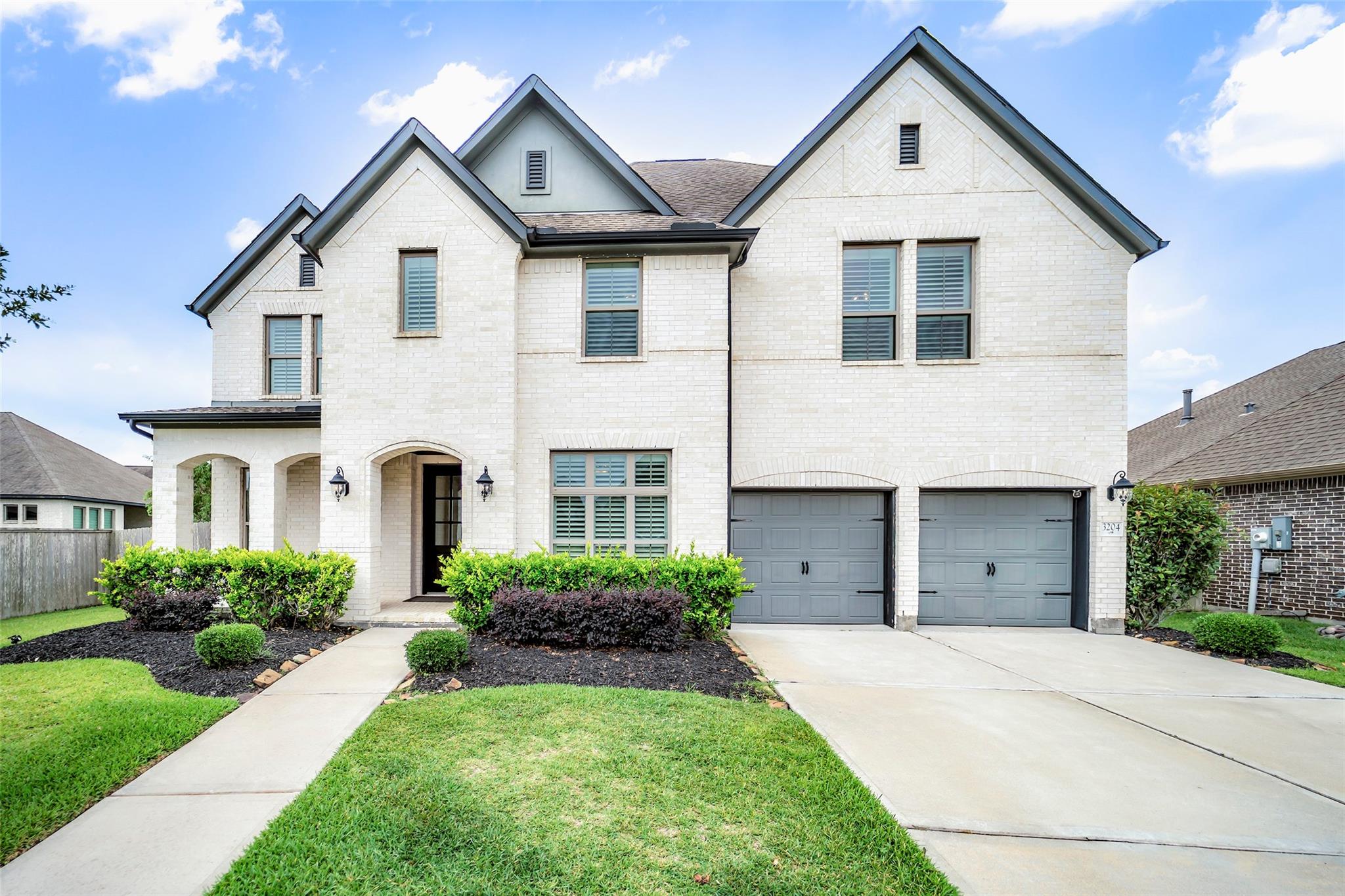 3204 Rose Creek Lane