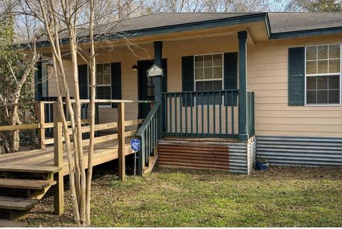 Homes For Sale - 1503 County Road 4455<br/> Tyler County, Woodville, TX 75979