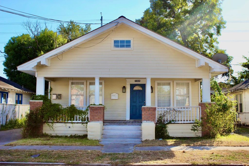 Photo of 6832 Ave I, Houston, TX 77011 (MLS # 42133633)