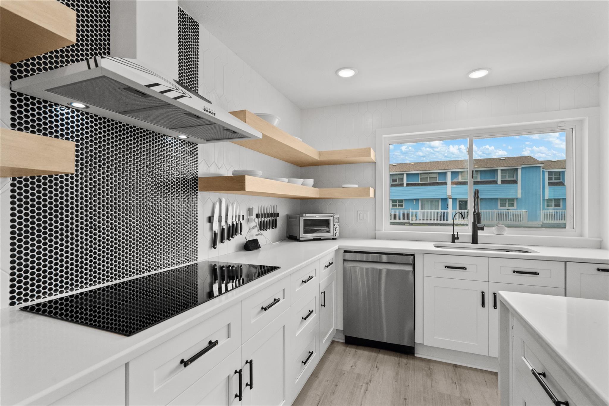 604 Calico Jack Cove Cove