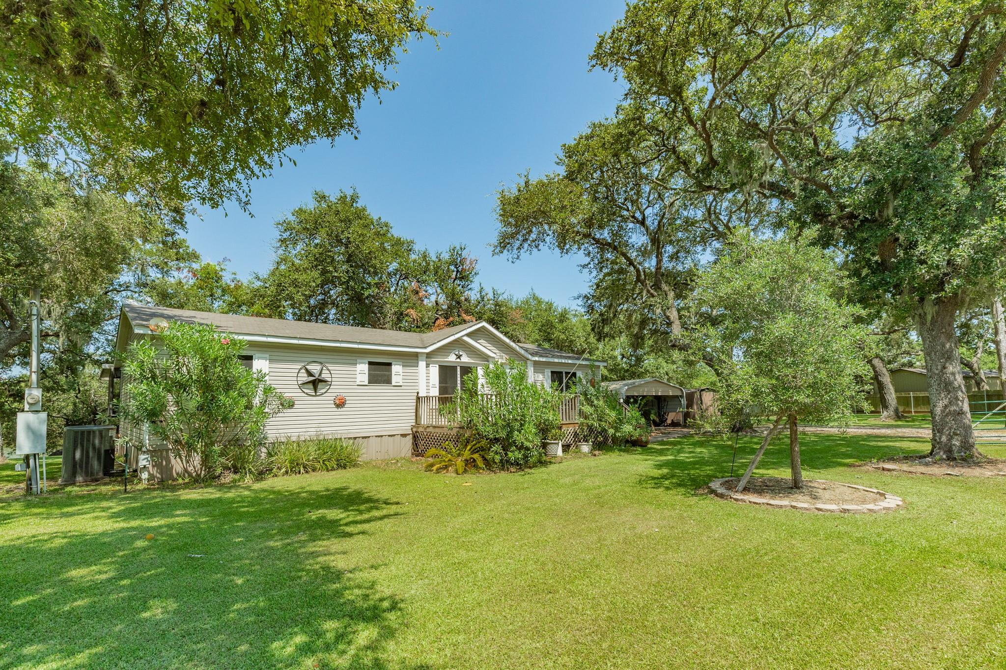 2910 Shady Creek Lane