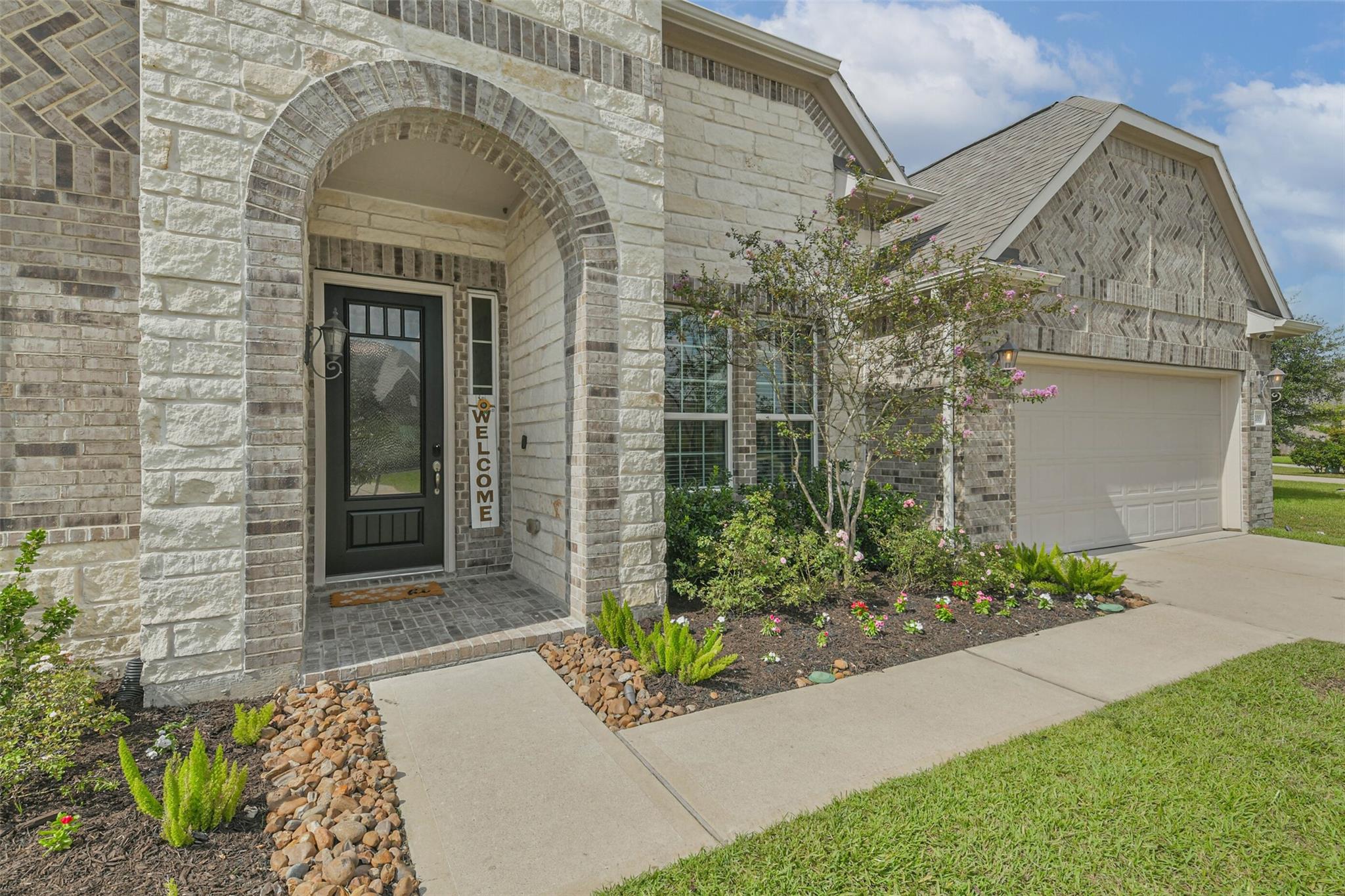 32015 Autumn Orchard Lane