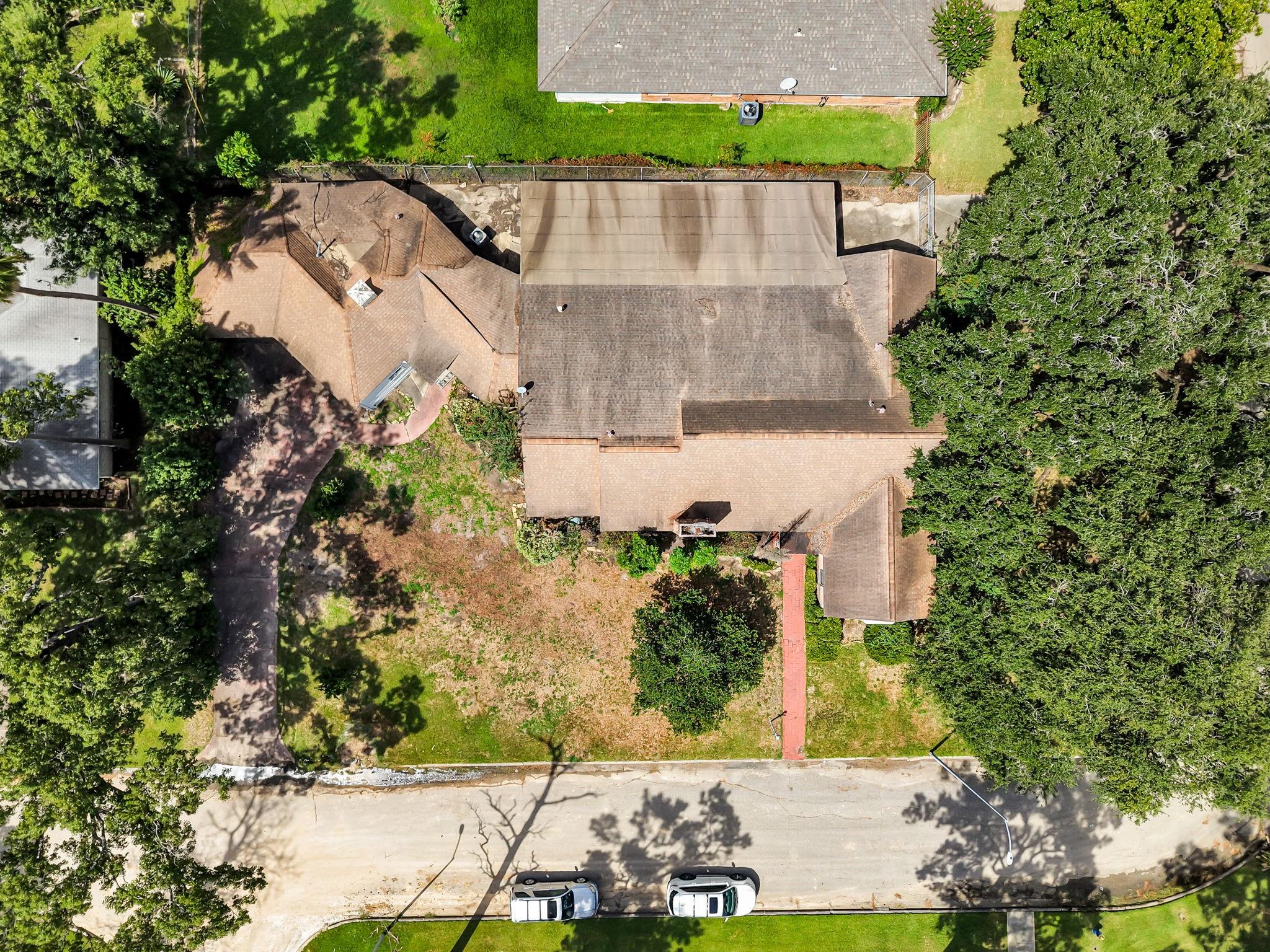 4425 Laurel Drive