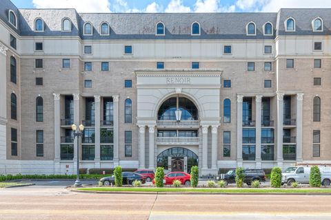 1005 S Shepherd Drive 404 Houston TX 77019