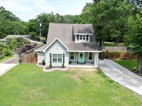 Photo of 19489 Tall Pines Pnes, Magnolia, TX 77355 (MLS # 11681016)