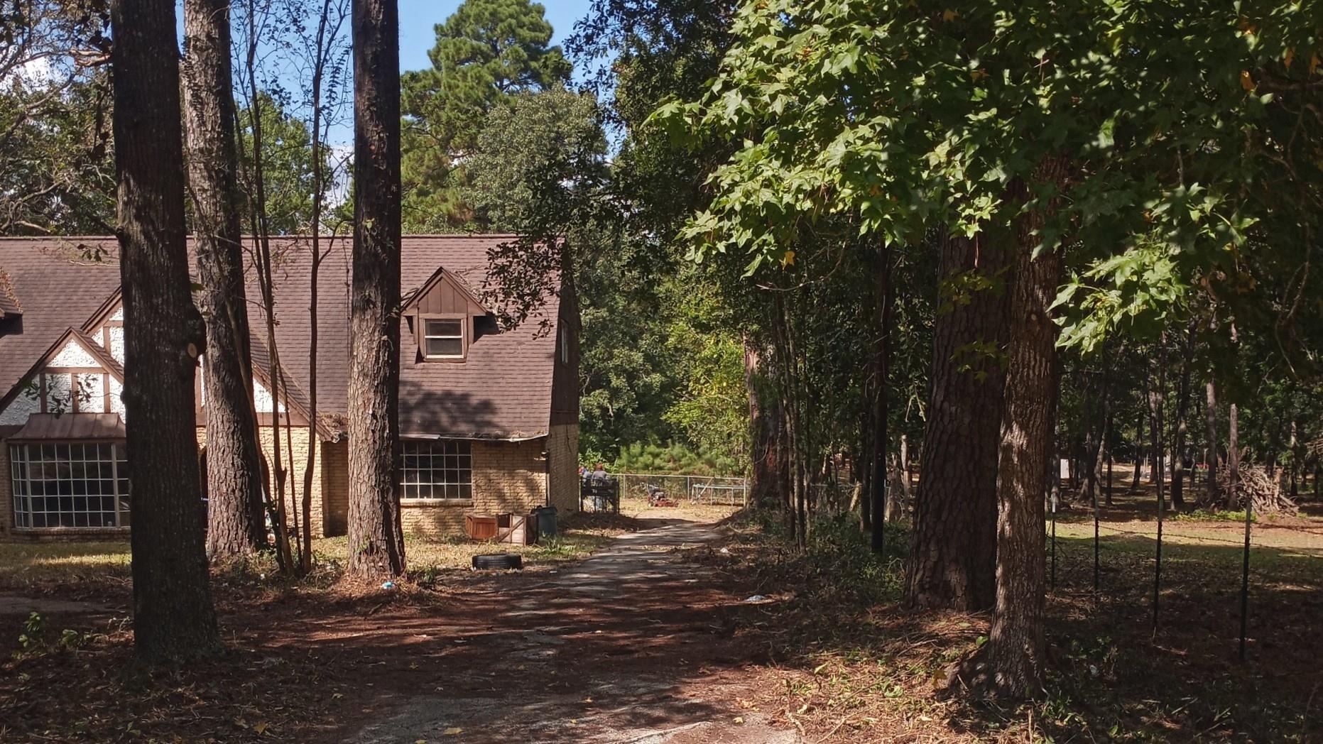 37402 Robin George Trail