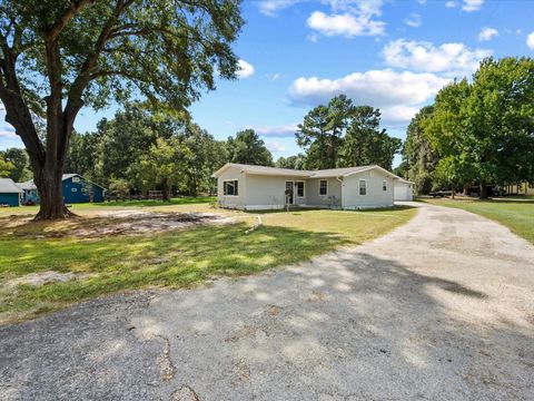 Photo of 295 Lazy Hollow Lane, Livingston, TX 77351 (MLS # 73865011)