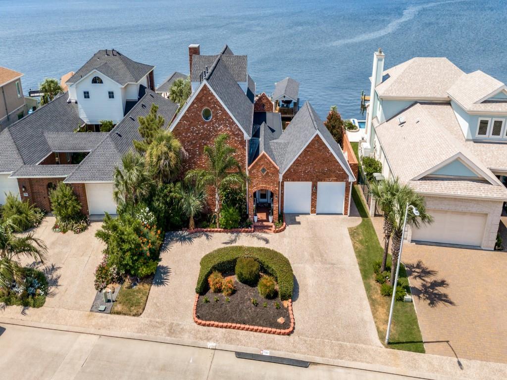 7312 Offats Point Circle