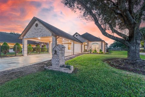 402 Avenue H South Houston TX 77587