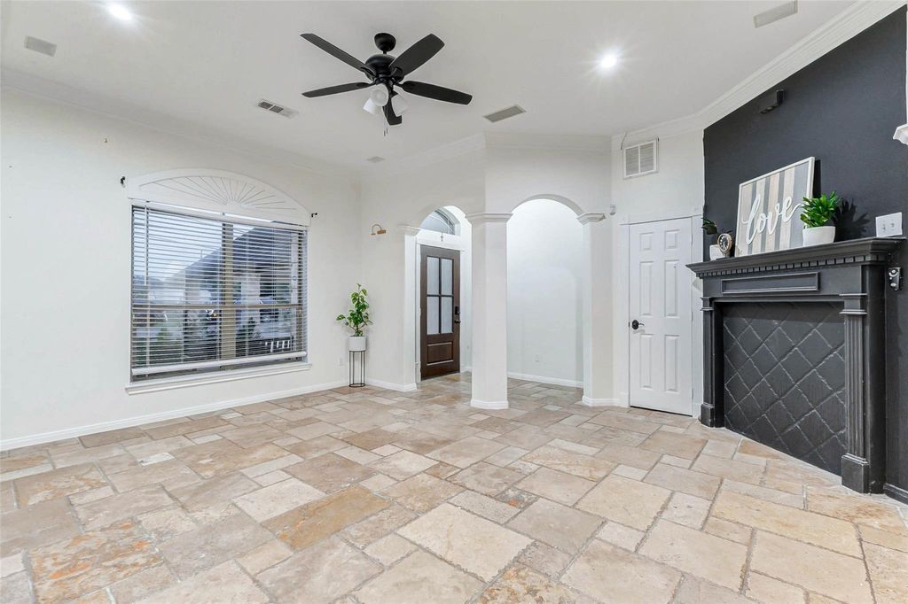 Photo of 402 Avenue H, South Houston, TX 77587 (MLS # 77545473)