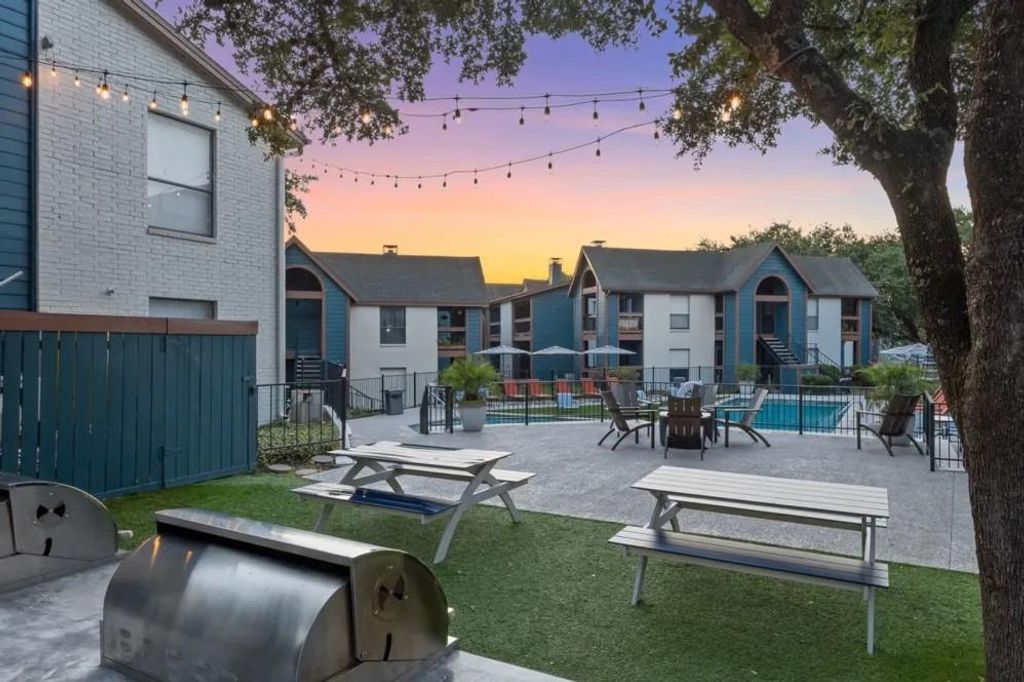 Photo of 10951 Laureate Drive #0303, San Antonio, TX 78249 (MLS # 42623508)