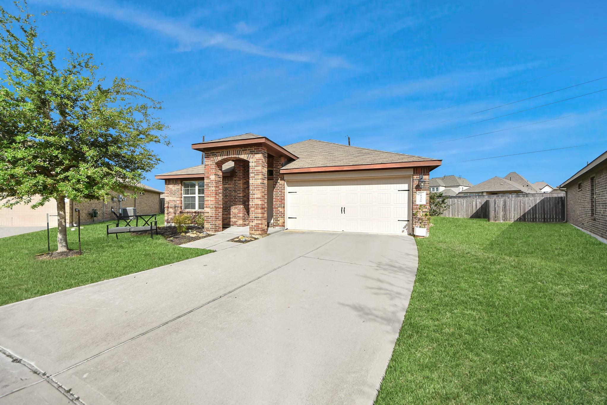 29350 Dunns Creek Court