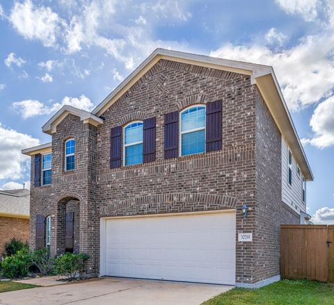 Photo of 32719 Oak Heights Lane, Brookshire, TX 77423 (MLS # 21506077)