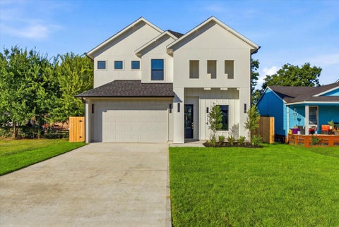 Photo of 114 S Carroll Street, La Porte, TX 77571 (MLS # 23765724)
