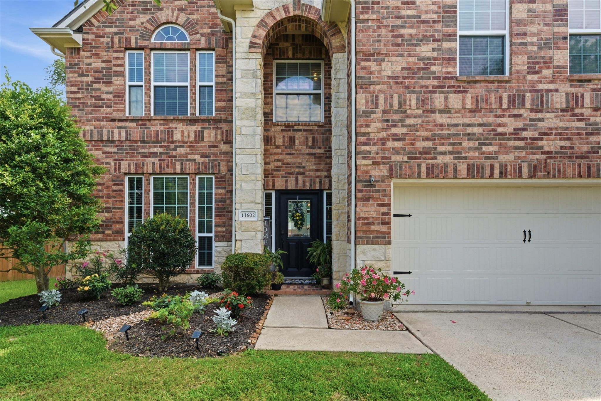 13602 Cotton Court