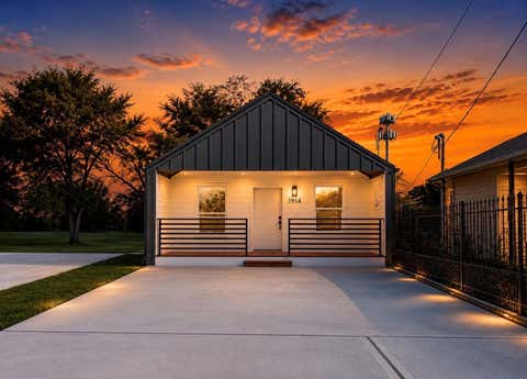 Photo of 1914 Roosevelt Street, Houston, TX 77012 (MLS # 26440844)