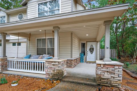 42 W Gaslight Place The Woodlands TX 77382