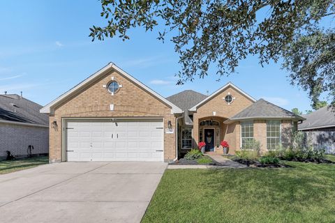 Photo of 11906 Aerie Drive, Tomball, TX 77377 (MLS # 61806023)