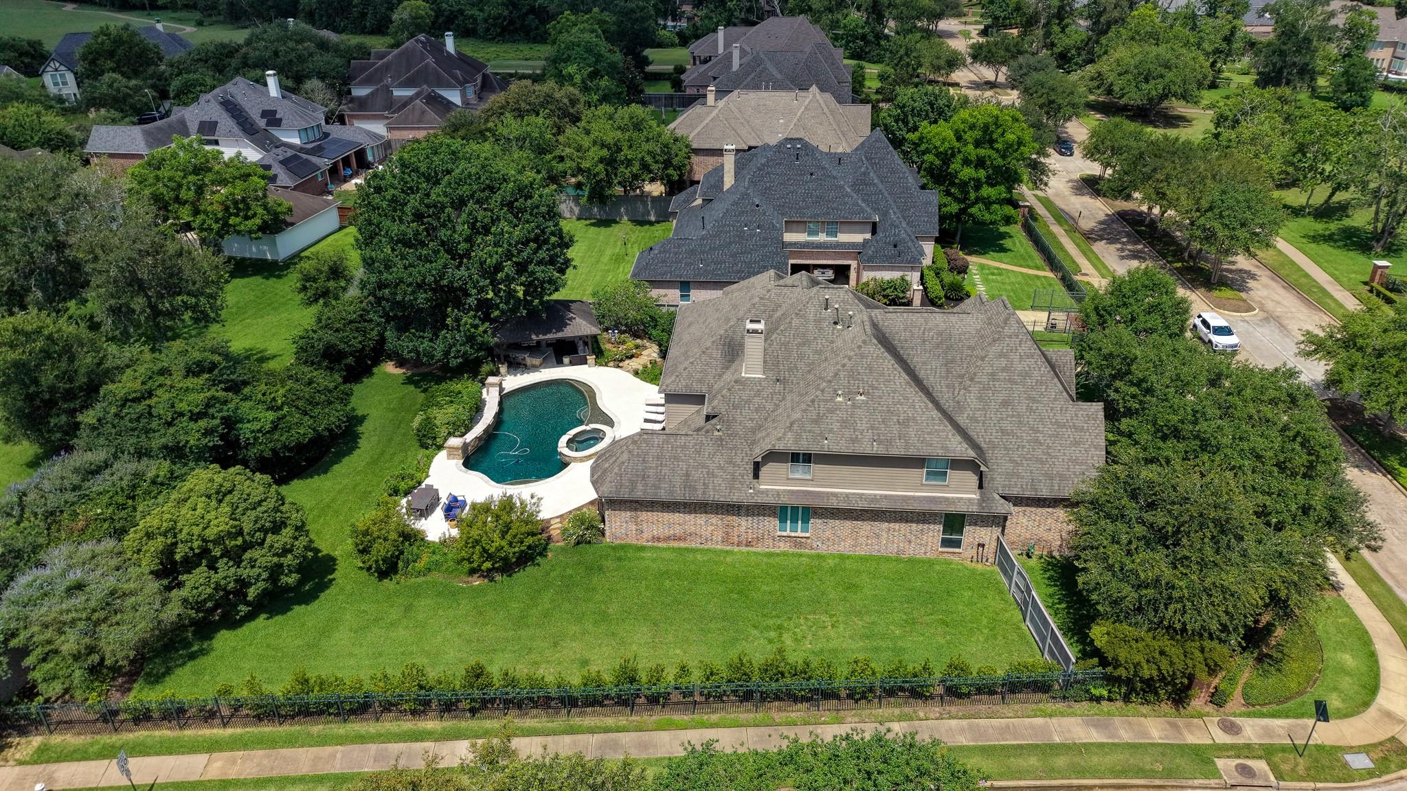18 Waters Lake Boulevard