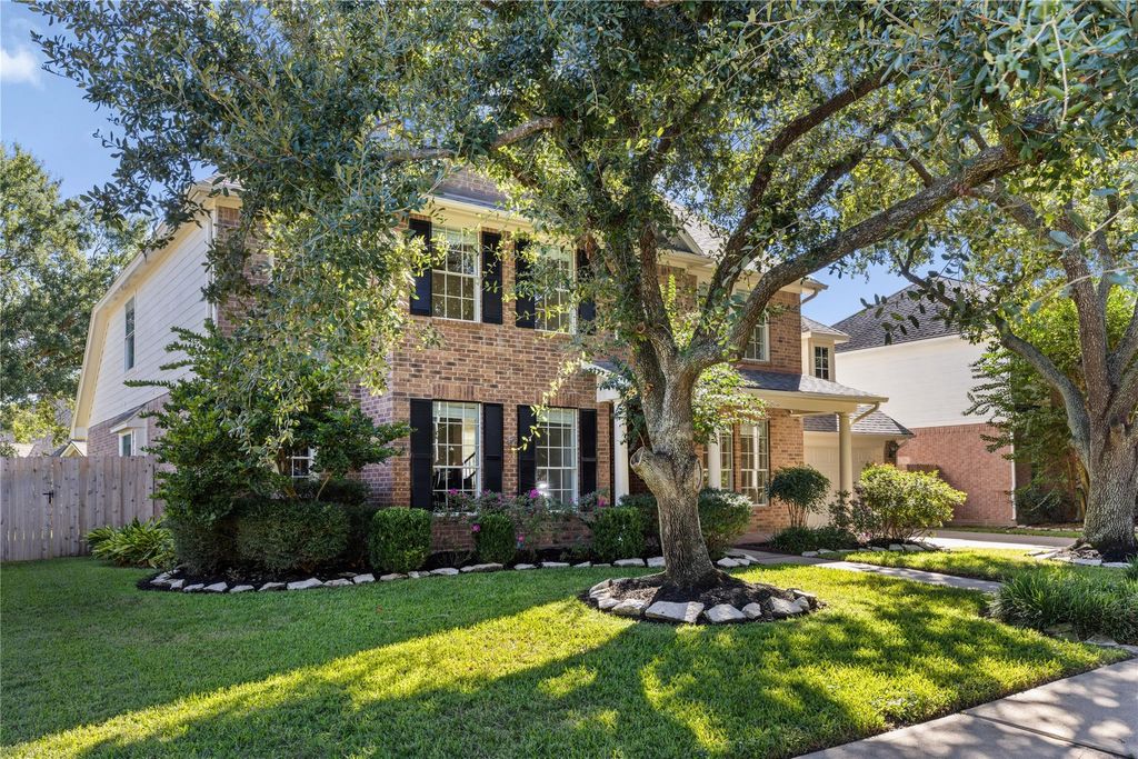 Photo of 8410 Castle Pond Court, Houston, TX 77095 (MLS # 11608217)