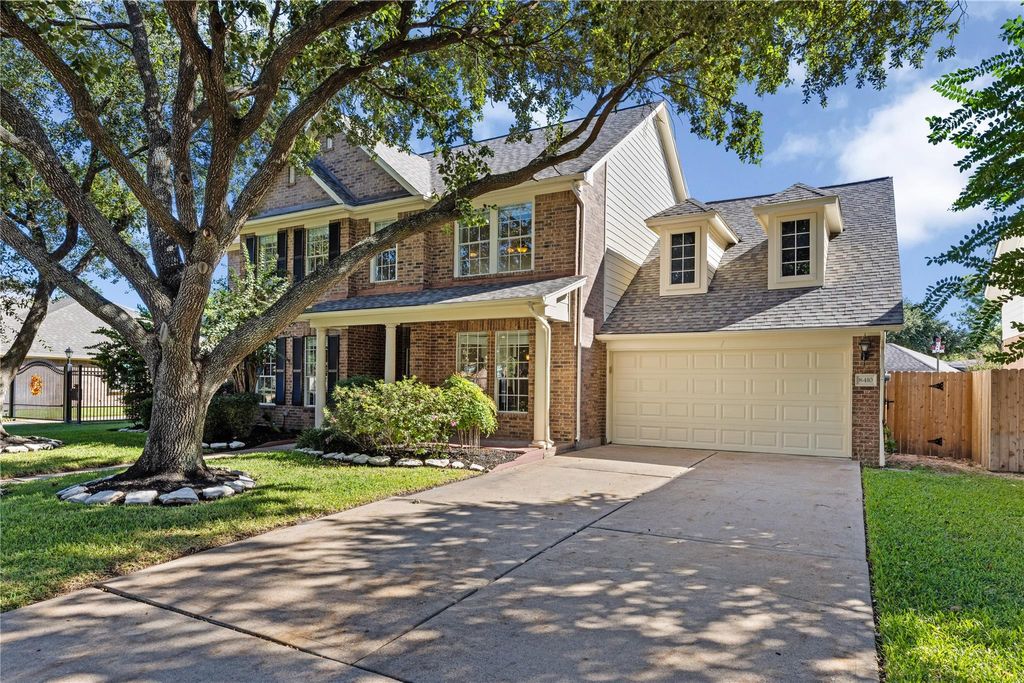 Photo of 8410 Castle Pond Court, Houston, TX 77095 (MLS # 11608217)