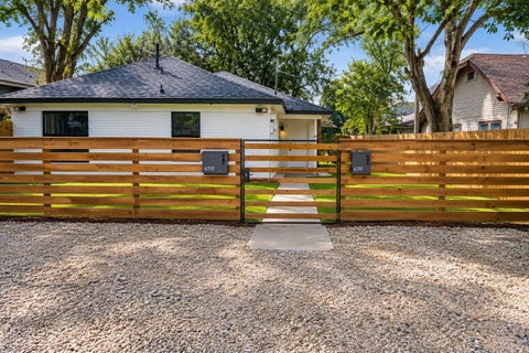 Photo of 4210 Delhi Street, Houston, TX 77022 (MLS # 47321996)