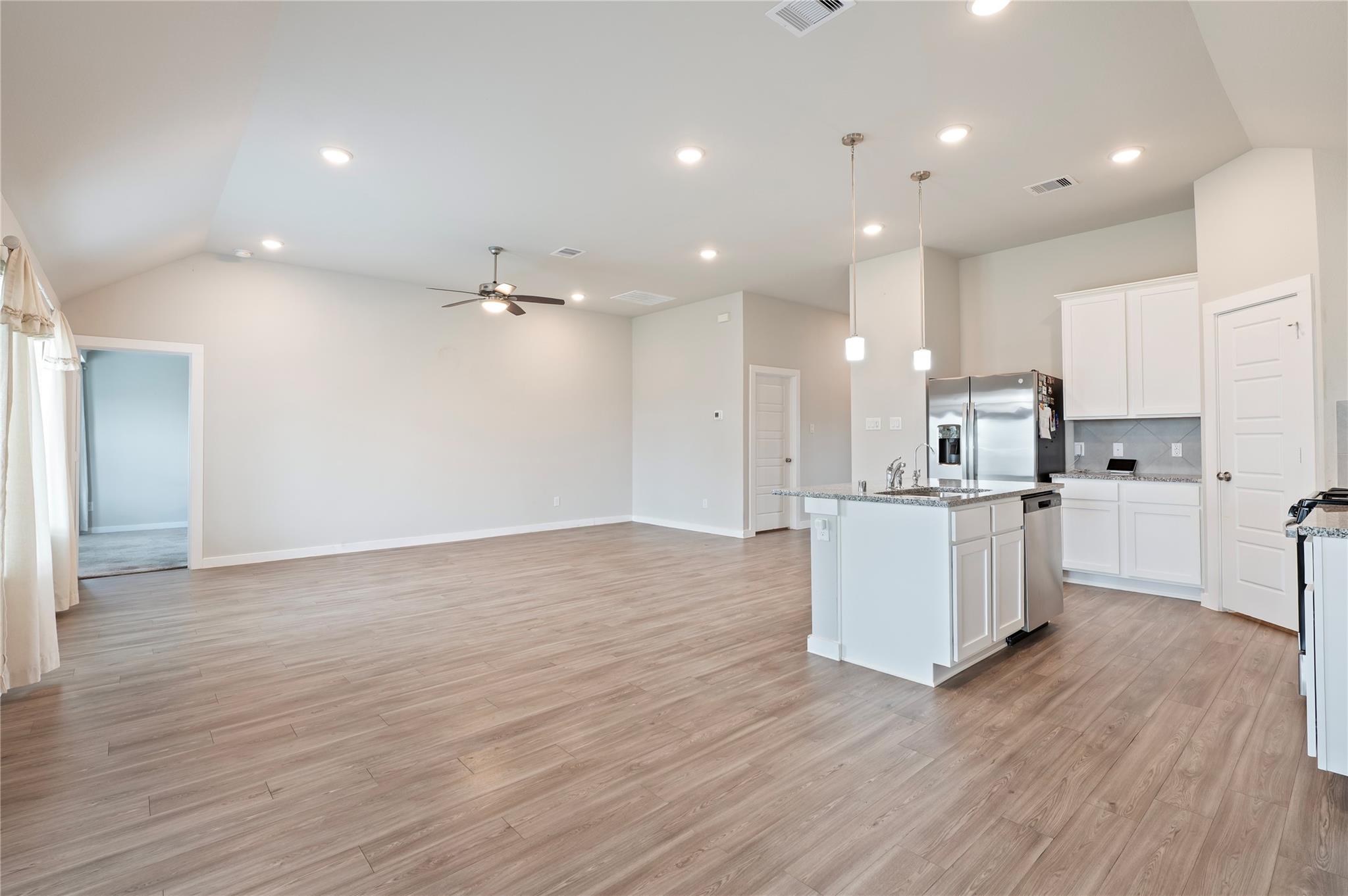 2107 Santa Ana Way