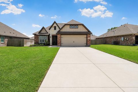 Photo of 7907 Putter Place Court CT, Navasota, TX 77868 (MLS # 94157846)