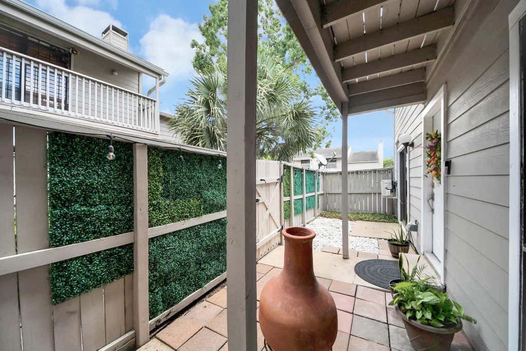 Photo of 9512 Windswept Lane #9512, Houston, TX 77063 (MLS # 68166622)